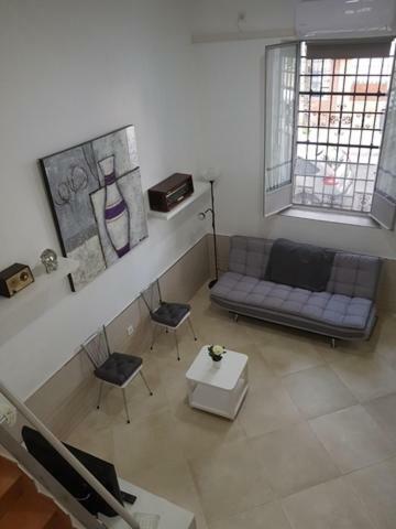 Wish Suite Barrio De Leon En Triana Sevilla Bagian luar foto