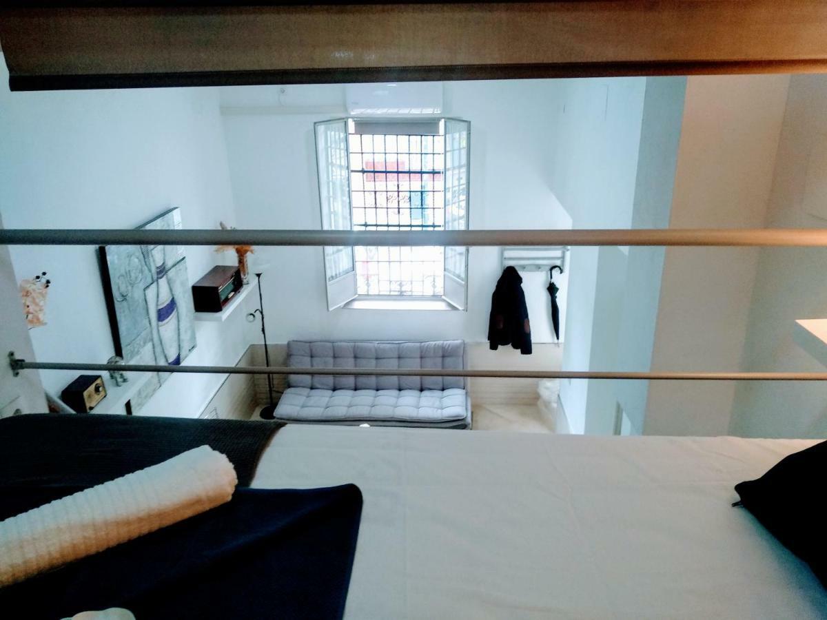 Wish Suite Barrio De Leon En Triana Sevilla Bagian luar foto
